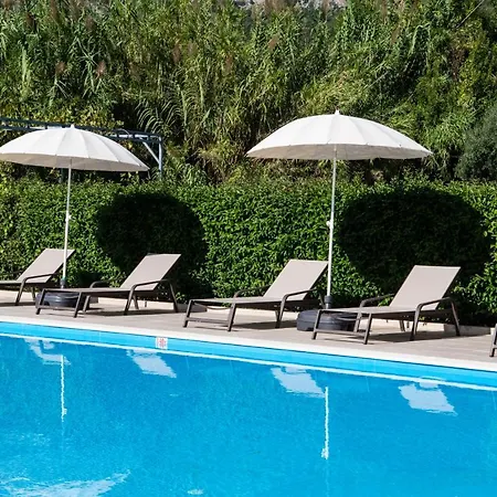 Sunny Garden Szálloda 3*