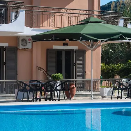 Szálloda Sunny Garden Nidrí