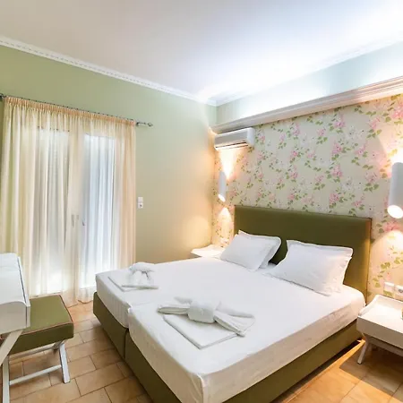 Sunny Garden Otel 3*